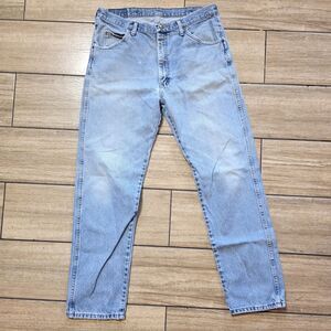 Wrangler Jeans Men's Regular Fit Classic Western Cowboy Style 36x32